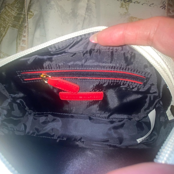 A new un used bag very cute for date night - Picture 3 of 6